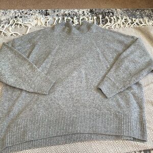 H&M sweater